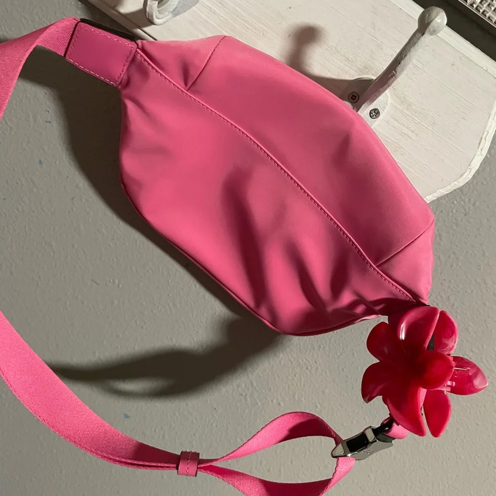 Kate Spade Vibrant Pink Crossbody Bag - Picture 4 of 4